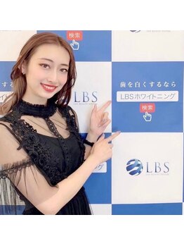 LBSホワイトニング 梅田店/お仕事終わりにホワイトニング☆