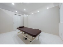 タスク整体院 静岡安倍川店/個室のプライベート空間あり