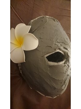 ラポール(rapport)/石膏パックで小顔に