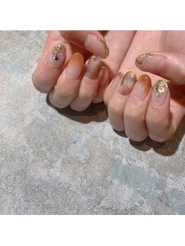 アティックネイルアトリエ(attic nail atelier)/べっ甲ニュアンスネイル★