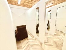 ヘアースタジオ 華の雰囲気（まつげスペース3部屋あり☆）