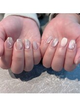 リッシュ(RICHE)/うるつやマグネットネイル！