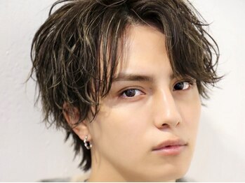 ルミシアトーキョー 神戸三宮店(LUMICIA.TOKYO)の写真/★8月NEWOPEN★メンズ眉毛/美眉毛アイブロウWAX¥4000!身だしなみを整え爽やかな印象に!人気眉毛サロン