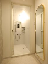 ライト(light)/シャワールーム有り