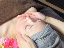 ソルソレイユ(sous le soleil)/フェイシャルリンパドレナージュ