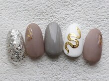 セラピッシュネイル (therapish nail)/プレミアムプラスコース　￥7700