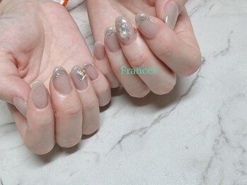 フランセス(Frances)/ラメぼかしフレンチ