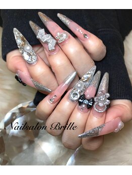 エスフィーネイルサロン ブリーユ(Esfy nailsalon Brille)/フレンチネイル