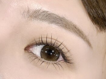 ネオリーアイラッシュ 恵比寿(neorii eyelash)の写真/お顔の印象をグッと垢抜け★プロが眉毛を整える！美眉アイブロウWAX【¥4500】骨格診断で理想の仕上がりに☆
