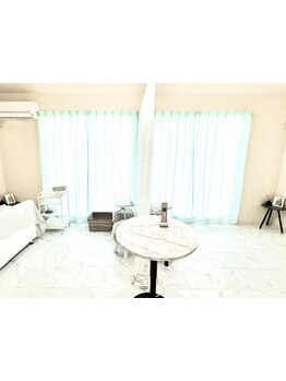 駅から徒歩５分のサロン