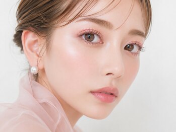 ノア 川越店(NOAH)の写真/トレンドの大人気のカラーエクステを取り入れ大人の目元に垢抜け感を演出。自分らしい表情に出会う場所♪