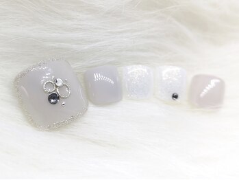 スリー(THREE)/February,2020/nail design