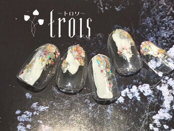 トロワ 中目黒(trois)/
