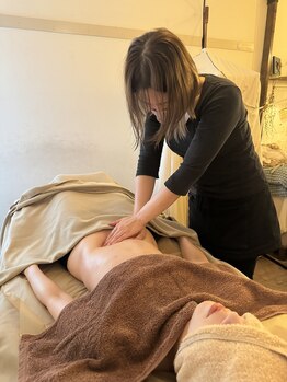 クッカ(KUKKA)/お腹のマッサージでスッキリ!