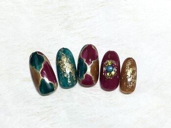 HAND:定額9000円コース