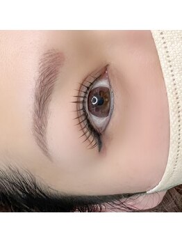 ベオ(beo)/フラットラッシュ/モカブラウン