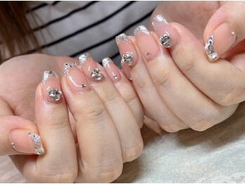 リリー(Lily)の写真/視線を集める厳選デザイン多数♪旬のトレンドアートでオシャレ度もUP♪丁寧な施術とモチの良さに定評あり◎