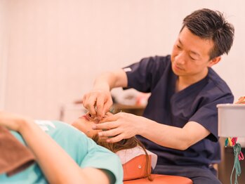 船橋はりきゅう整骨院の写真/女性に大人気☆美容鍼でリフトUP¥5500～☆歴13年以上のベテラン技術者による施術♪