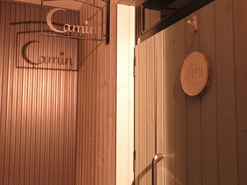 カミン(Camin)/