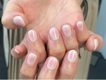 カーティシーネイルズ(curtisii NAILS)/