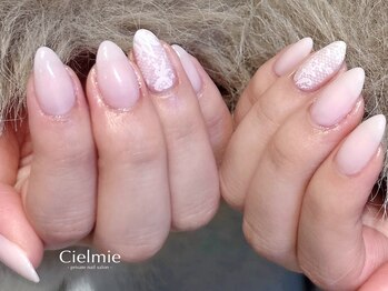 シェルミー(Cielmie)/レースネイル
