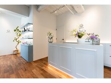アールイーサロン 表参道店(RESALON)