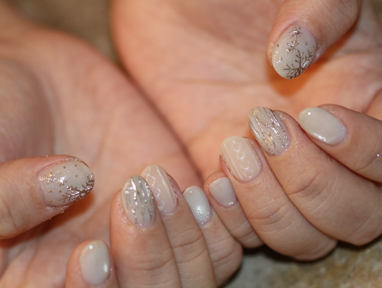 2026年春トレンド】ホワイト ワンカラーのネイルデザイン集｜人気順