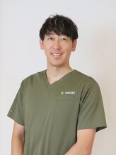 姿勢改善専門スタジオ イーマスト(E-must)&nbsp;坂爪 友樹