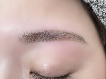 アイモア 江南店(eye mor.)/アーチ眉