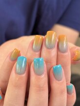 ウズ(UZU)/グラデーションネイル