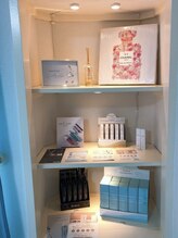 サロン ド シル(Salon de Cils)/コスメコーナー