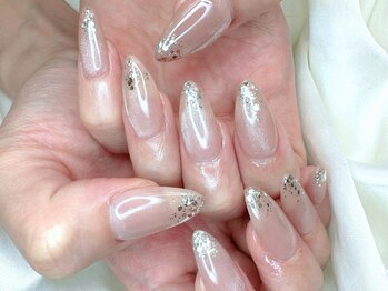 シェリーネイル(cherie nail)の写真/【オフィスネイルもお任せ♪】大人うるちゅる美フォルムマグネットネイル＆ホログラム
