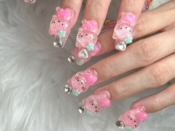 サリィネイル(Sarie Nail)の写真/感動のフォルム◇長さ出しで指先を美しく♪シンプル～3D・派手スカルプまで理想を完全再現いたします！