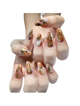 グローネイルズ(Glow Nails)/