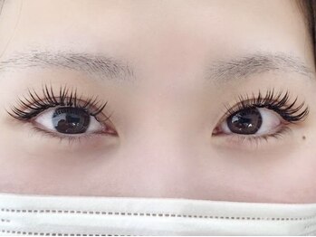 ノイ 佐野(neu.)の写真/「持ちが悪い」「自まつ毛が短い」などのお悩みを解決します！最新LEDエクステで理想のキープ力を実感◎
