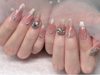 ネイルズ イロハ 新大久保店(NAILS 168)の写真/《豊富なカラー×ストーン・パーツ》2色MIX追加料金なし◎ゴテゴテネイル大歓迎！あなたの理想を叶えます◎