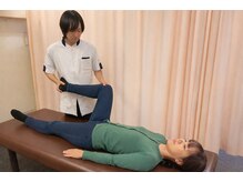 ひつじの整体/股関節・ひざの歪み検査