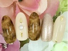 ダブルネイル(Double Nail)/１０番　2017デザインコンテスト