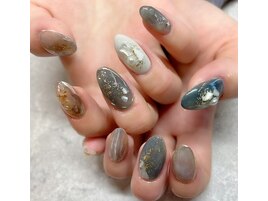 ニュアンスネイル