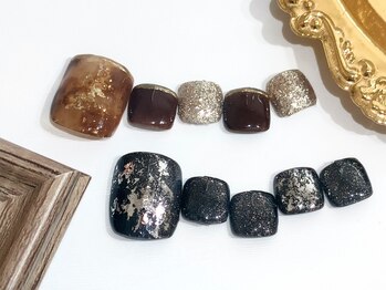 ミュゲットネイル(Muguet nail)の写真/【21:00まで営業◎】角質ケアで自慢したくなるきれいな足元に♪居心地の良いプライベートサロンです★