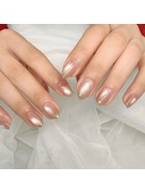 エミーネイル(Amie NAIL)/マグネット×ミラーフレンチ