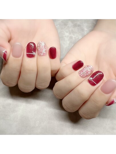 Private Kitty / Red プライベートキティ/レッド（Pin on hello kitty  