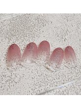 パープルの爪屋/キラキラ感アップグラデーション