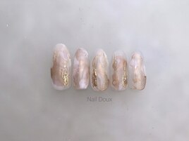 ふんわりニュアンスネイル