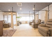 ”saari”のこだわりの店内