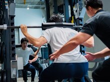 エボ パーソナルトレーニングジム 吹上店(E.V.O)