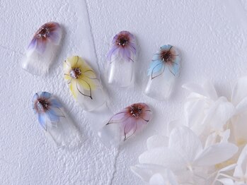 ネイル マキア(NAIL MAQUIA)/