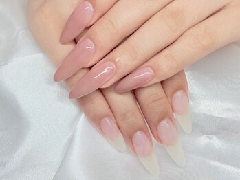 ウル(ulu)の写真/【チップ・アクリルどちらの長さ出しも可♪】爪が伸びても自然になじむ、フォルムの綺麗な長さ出しを◎