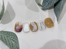 エムプラスビューティー(M+)/シンプル、アートデザイン