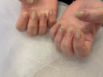 タクミ カルム TAKUMI CALME/ベージュとゴールド